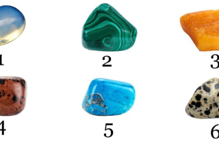 Giải mã nội tâm qua sự lựa chọn một viên đá yêu thích