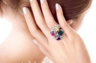 Đoán định vận mệnh dựa trên hình dạng móng tay giữa