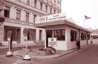 Ai ngăn chặn chiến tranh hạt nhân giữa Mỹ và Liên Xô? (Phần 2)