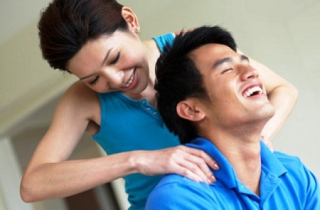 Ở nhà làm ô sin cho chồng: Hãy là một ô sin thông minh