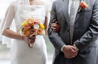 4 lợi ích tuyệt vời khi bạn kết hôn sớm