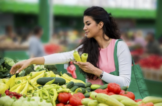 Chế độ ăn nhiều rau quả giúp hạn chế ung thư vú