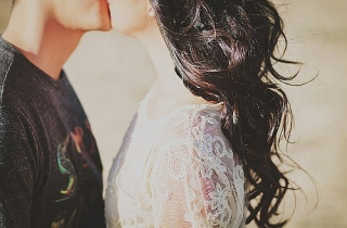 Điều gì làm đàn ông thích thú khi ngoại tình?