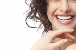 Bạn có biết lợi ích tuyệt vời của nụ cười