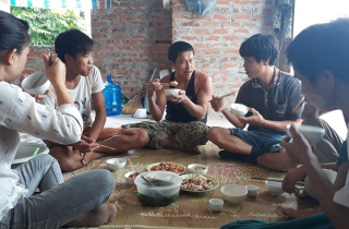 \'Chuyện tình ri đô\' trong những căn biệt thự bỏ hoang ở Hà Nội