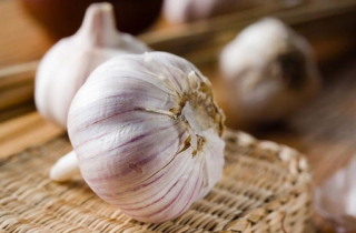 \'Thần chết không hôn tôi vì tôi đầy... tỏi\'