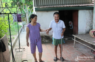 Chuyện tình đẹp của cô thôn nữ và chàng trai \'da cam\'