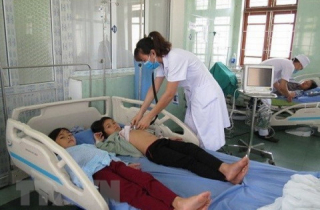 Cứu sống 5 người trong một gia đình ăn nhầm nấm độc