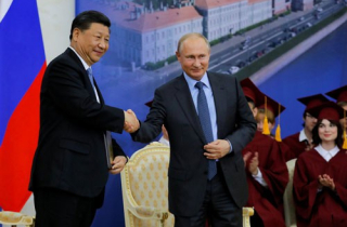 Nga - Trung hợp tác đa lĩnh vực