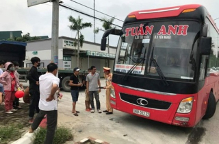 Tài xế bị phạt hơn 15 triệu đồng, tước giấy phép vì 