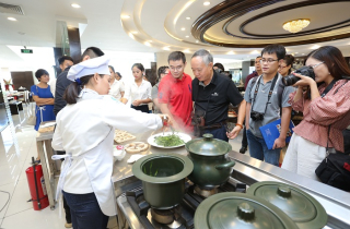 Nồi sứ dưỡng sinh: Không chỉ nấu ngon, còn sạch - khỏe