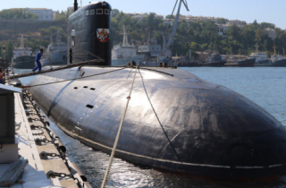 Kỳ 1: Tàu sân bay Mỹ săn ‘tàu ngầm ma’ Nga