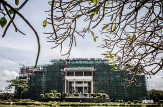 Dinh Tổng thống Liberia bị ma ám, người ở gặp xui