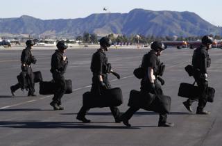 Đội siêu mật vụ trấn áp những kẻ tấn công tổng thống Mỹ