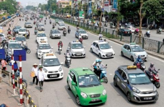 Taxi Hà Nội sẽ cùng một màu sơn: Điều doanh nghiệp sợ...