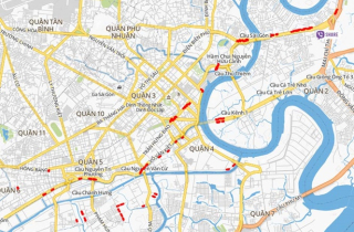 Khốn khổ vì \'lô cốt\' bủa vây