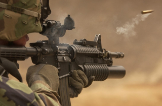 5 súng bộ binh không bao giờ lỗi thời trong thời đại hạt nhân