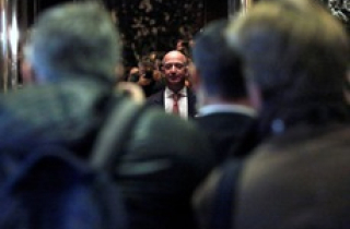 Ai giàu nhất lịch sử nhân loại?