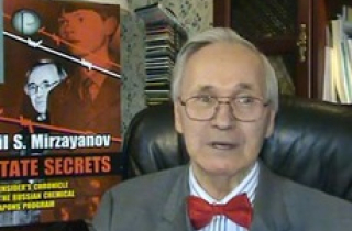 Đằng sau khủng hoảng ngoại giao Anh - Nga: Novichok - sát thủ bí ẩn