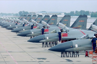 Lộ điểm chí tử, hàng ngàn J-10/11 Trung Quốc loại biên sớm?