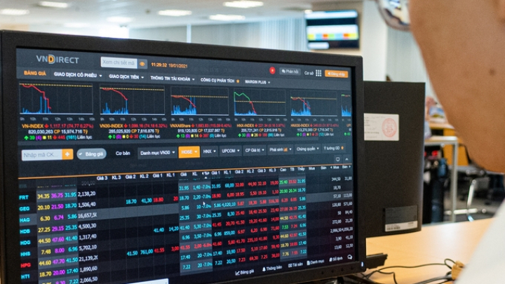 Vì sao chứng khoán giảm mạnh nhất lịch sử?