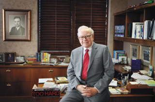 Tỷ phú Warrent Buffett: Quên chăm sóc cơ thể như đi xe trong mưa đá