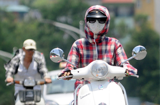 Tia cực tím tại Hà Nội ở mức 'nguy hiểm'