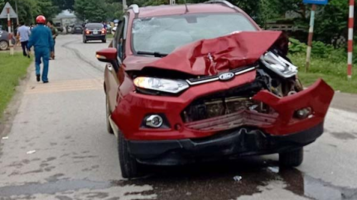 Thiếu uý cảnh sát bị đình chỉ công tác vì lái xe tông chết hai phụ nữ