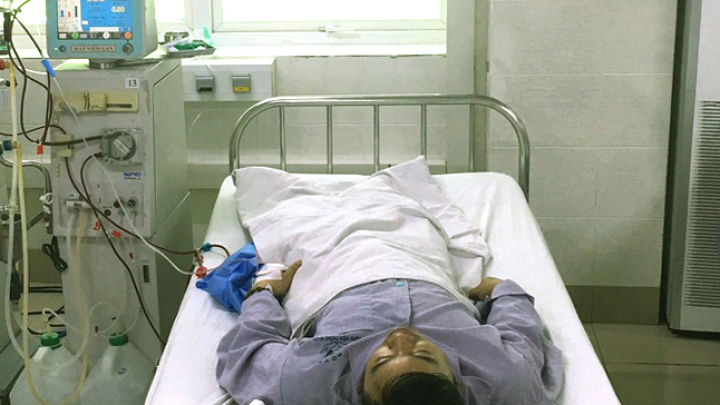 Suy gan thận nghi do ngộ độc trà sữa trân châu