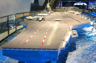 Trung Quốc khởi đóng siêu tàu sân bay lớn hơn tàu Mỹ