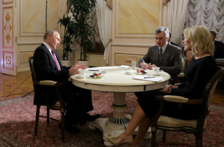 Quyết định bắn hạ máy bay chở khách của ông Putin