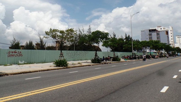 Người Trung Quốc tậu đất