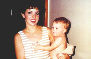 Người đàn ông Mỹ bị con trai lật tẩy tội ác giấu kín suốt 21 năm