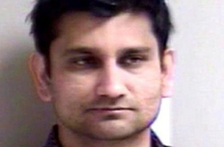 Nam hành khách Ấn Độ lạm dụng tình dục phụ nữ trên máy bay Mỹ