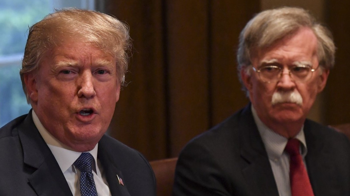 Loại John Bolton, Trump nới phanh đối ngoại