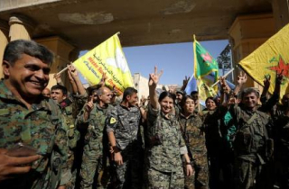 Mỹ lạnh lùng thắng Raqqa: Kép phụ Syria, đạo diễn Trung Đông