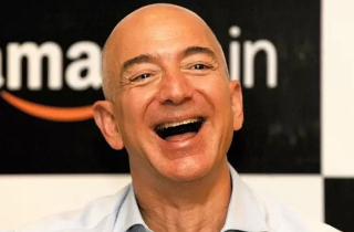 Jeff Bezos sẽ là người đầu tiên có 1.000 tỷ USD