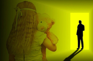 Hàng nghìn kẻ ấu dâm đổi tên, làm việc ở trường học Anh