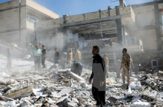 Hơn 450 người thiệt mạng, Iran tuyên bố quốc tang