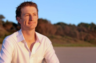 Cậu bé duy nhất sống sót trong cuộc thử nghiệm thuốc ung thư