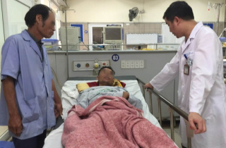 Năm ngày ba người Hà Nội liên tiếp tử vong do uống rượu methanol