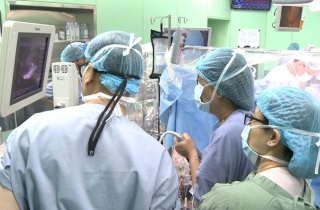 Điều kỳ diệu của những ca mổ tim không phải cưa xương ức, mở lồng ngực