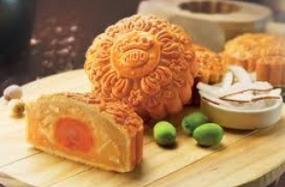 Phát hiện một cơ sở sản xuất bánh trung thu bẩn ở TP.HCM