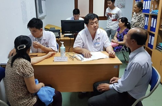 Càng đô thị hóa, con người càng dễ bị ung thư