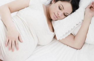 Thai hóa đá là gì?