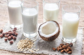 Thay sữa bò bằng sữa hạt: Trẻ thiếu iod, giảm IQ