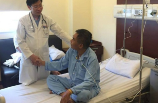 Suýt chết vì tiêm thuốc trị viêm túi thừa tại nhà