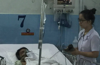 Nạn nhân vụ rò khí amoniac tại Sài Gòn bị tổn thương mắt