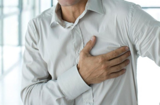 2000 quý ông ung thư vú