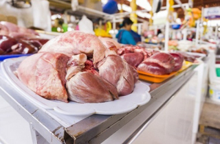 Nguy cơ nhiễm độc gan vì ăn uống ‘liều mạng’